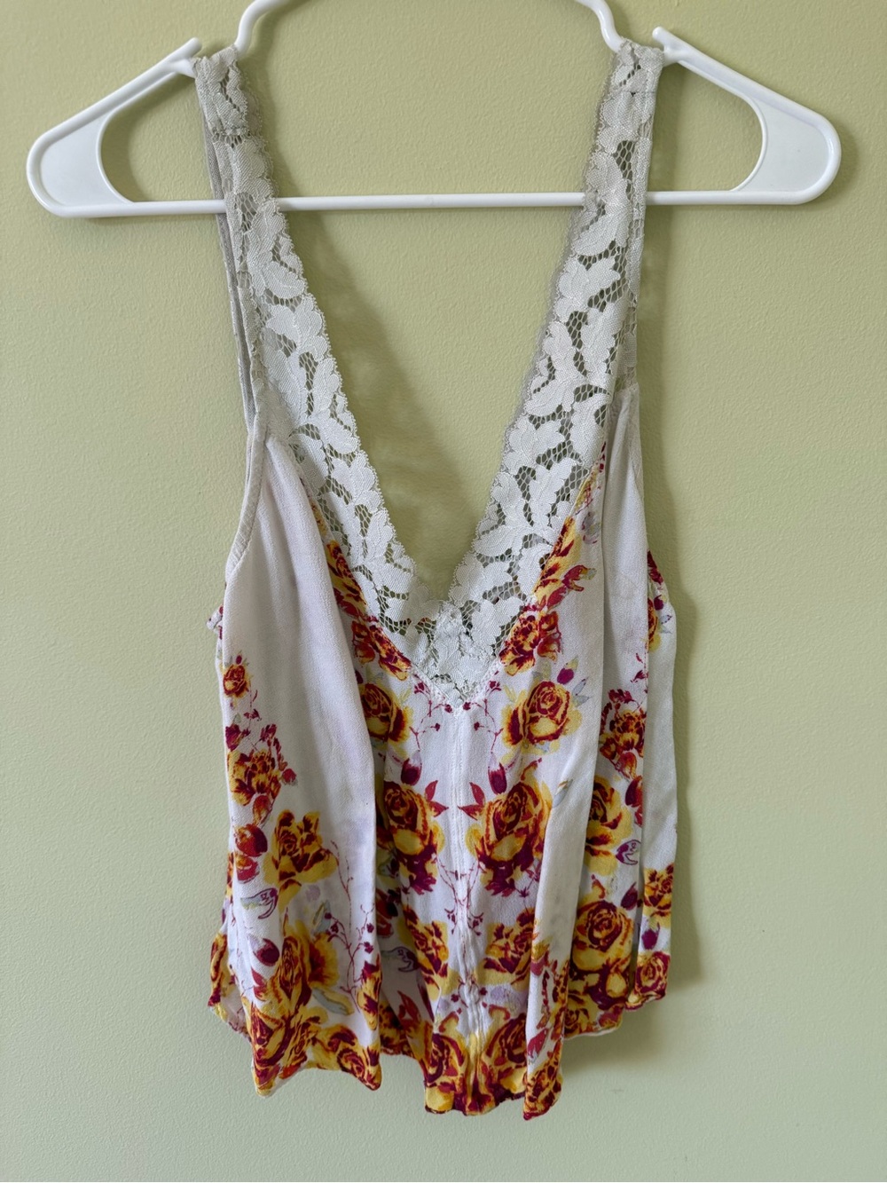 Floral Lace-Trim Tank Top in White with Yellow & Red Roses